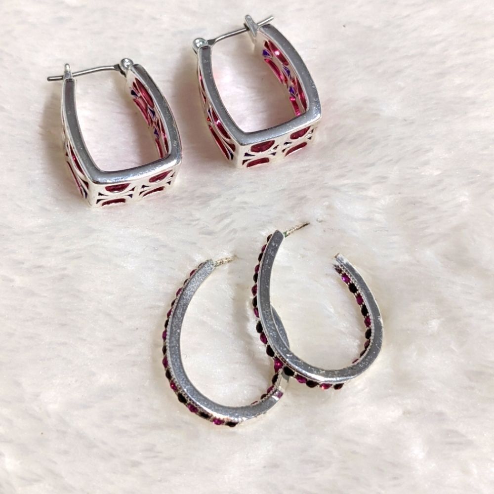 Vintage Silvertone/Pink Acrylic and Pink Rhinestone Pierced Earrings (2) Pair - Picture 4 of 14